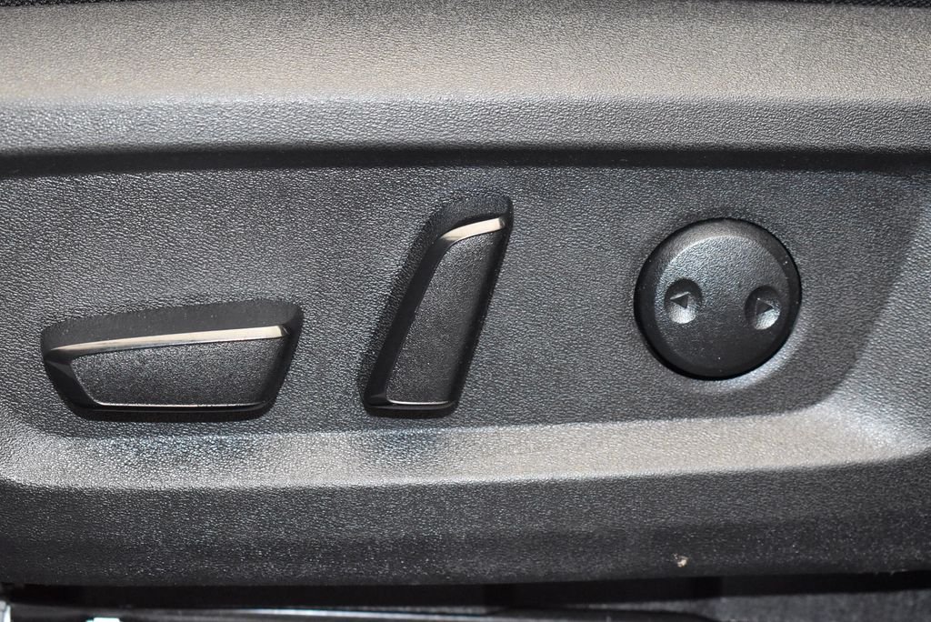 Used 2023 Blue Nissan SV image 13