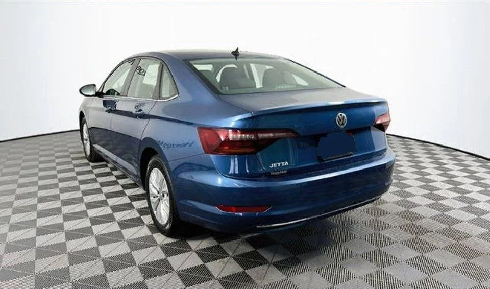 Used 2019 Blue Volkswagen 1.4T S image 5