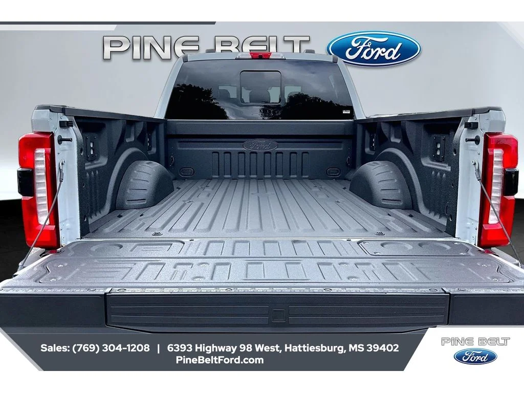 New 2026 Avalanche Ford F-250® Lariat® image 12