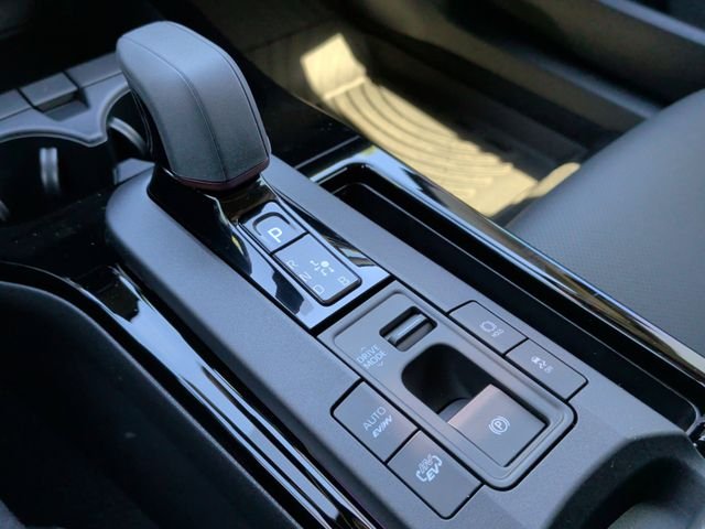 2026 Toyota Prius Plug-in Hybrid XSE - Photo 25