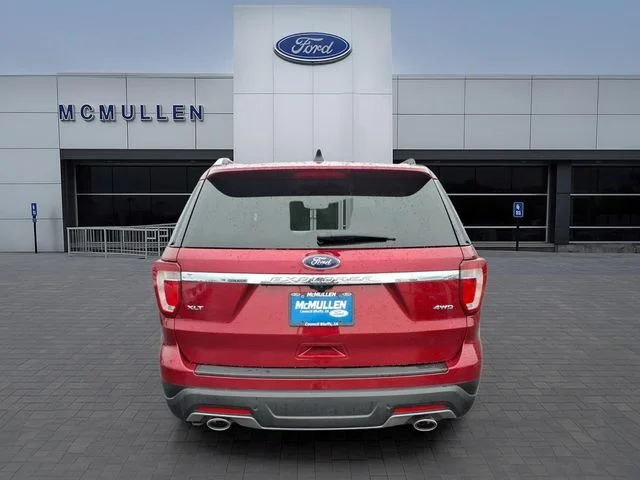 Certified Used 2018 Ruby Red Metallic Ford XLT image 6