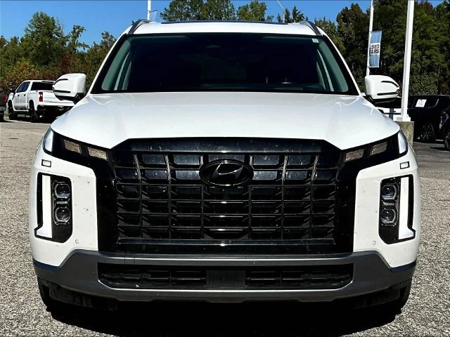 Used 2024 White Hyundai Limited image 2