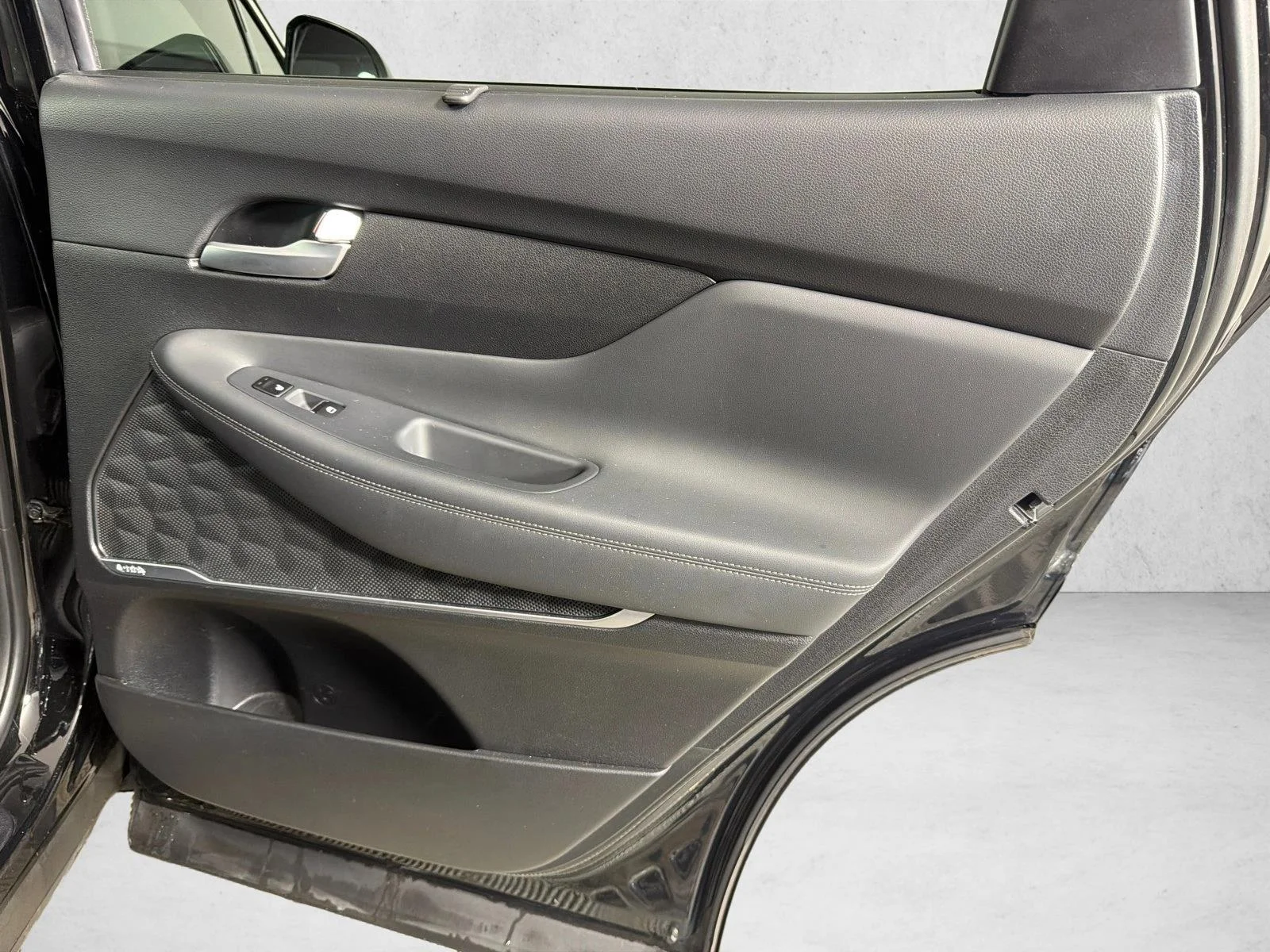 Used 2020 Gray Hyundai Limited image 18
