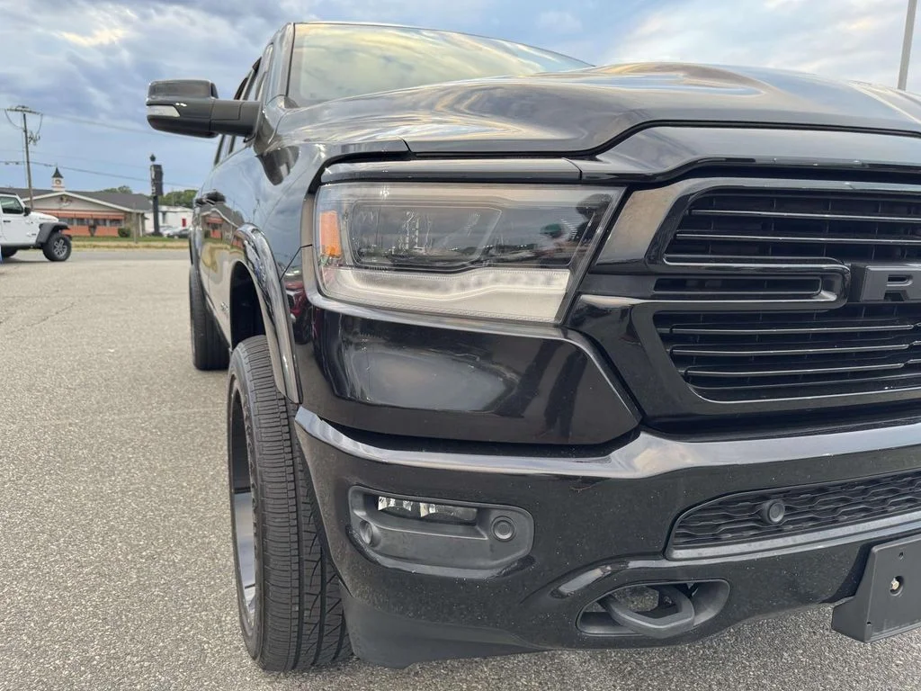 Used 2019 Black Ram Laramie image 12