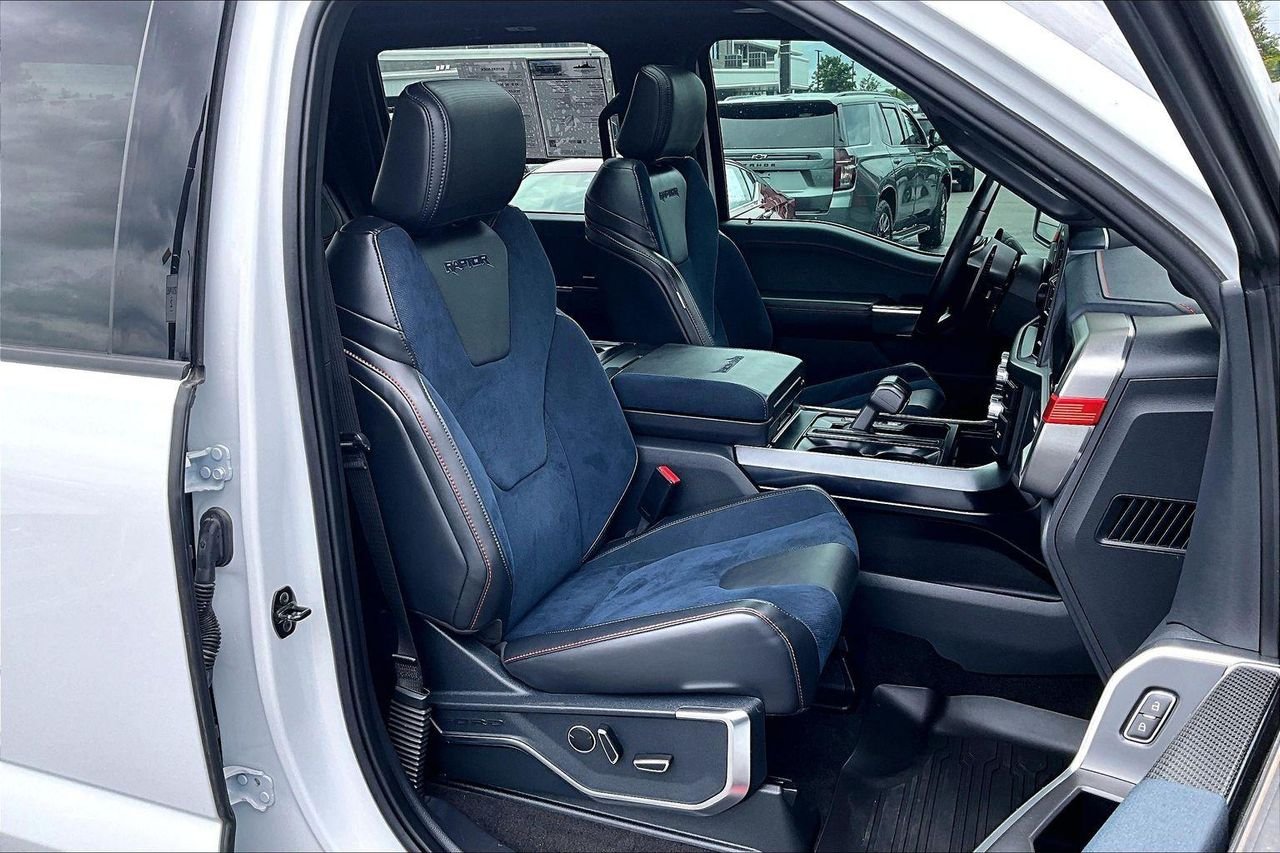 Used 2023 Oxford White Ford Raptor image 32