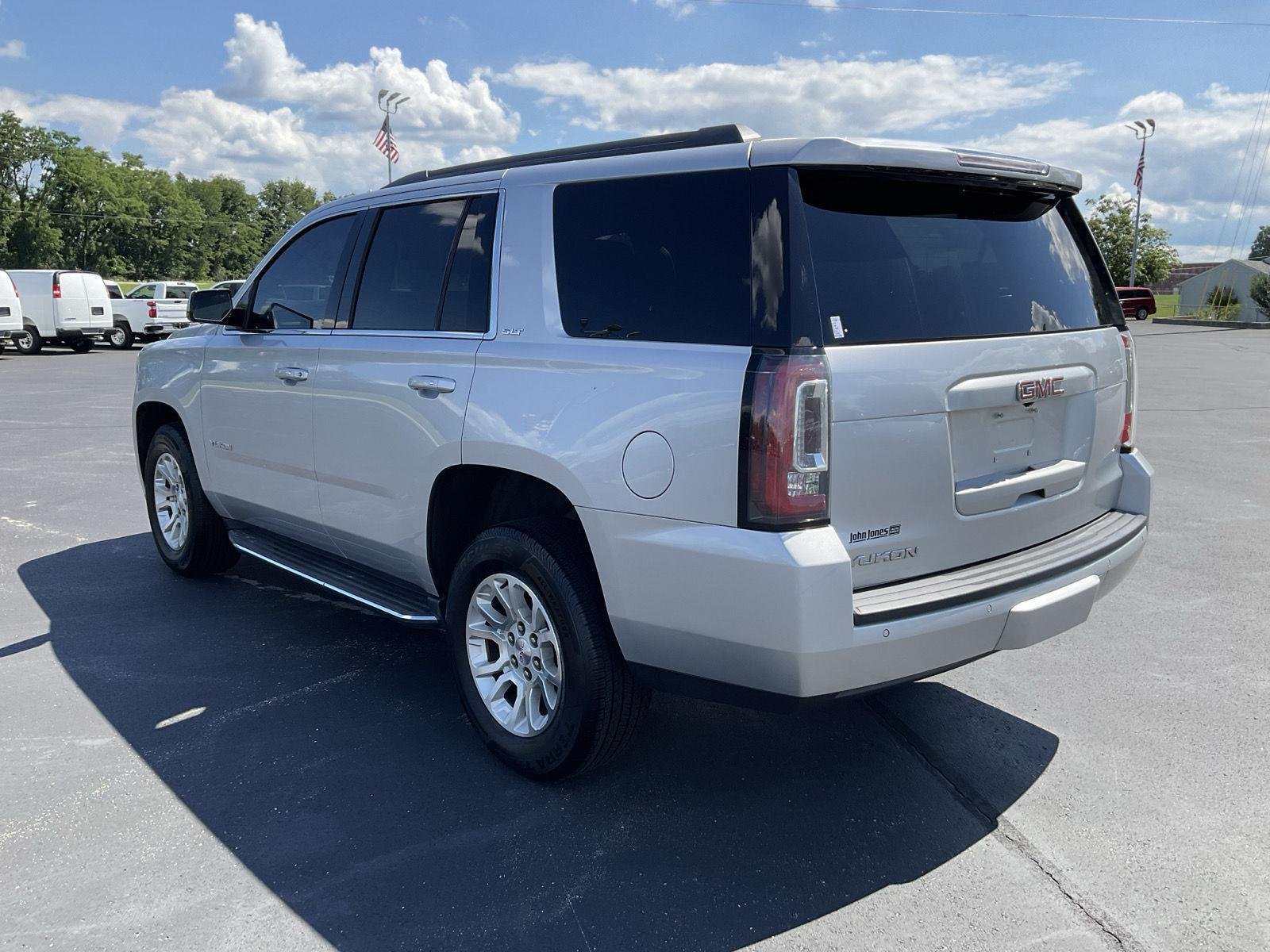 Used 2019 Quicksilver Metallic GMC SLT image 8