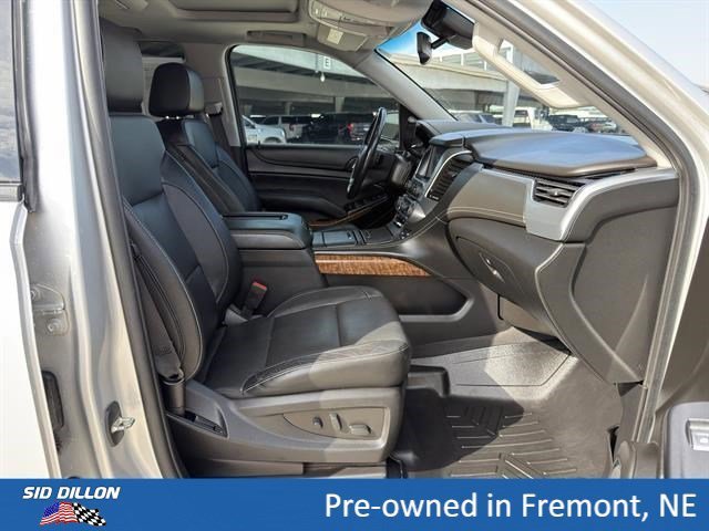 Used 2020 Silver Ice Metallic Chevrolet Premier image 19