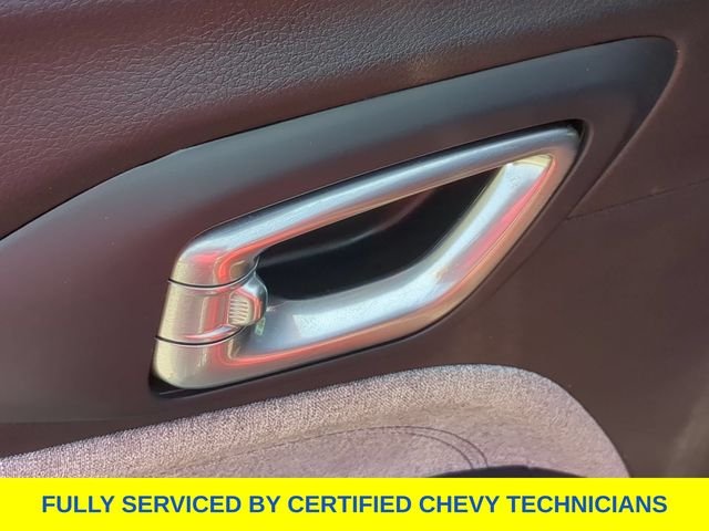 Used 2024 Red Jeep Latitude image 36