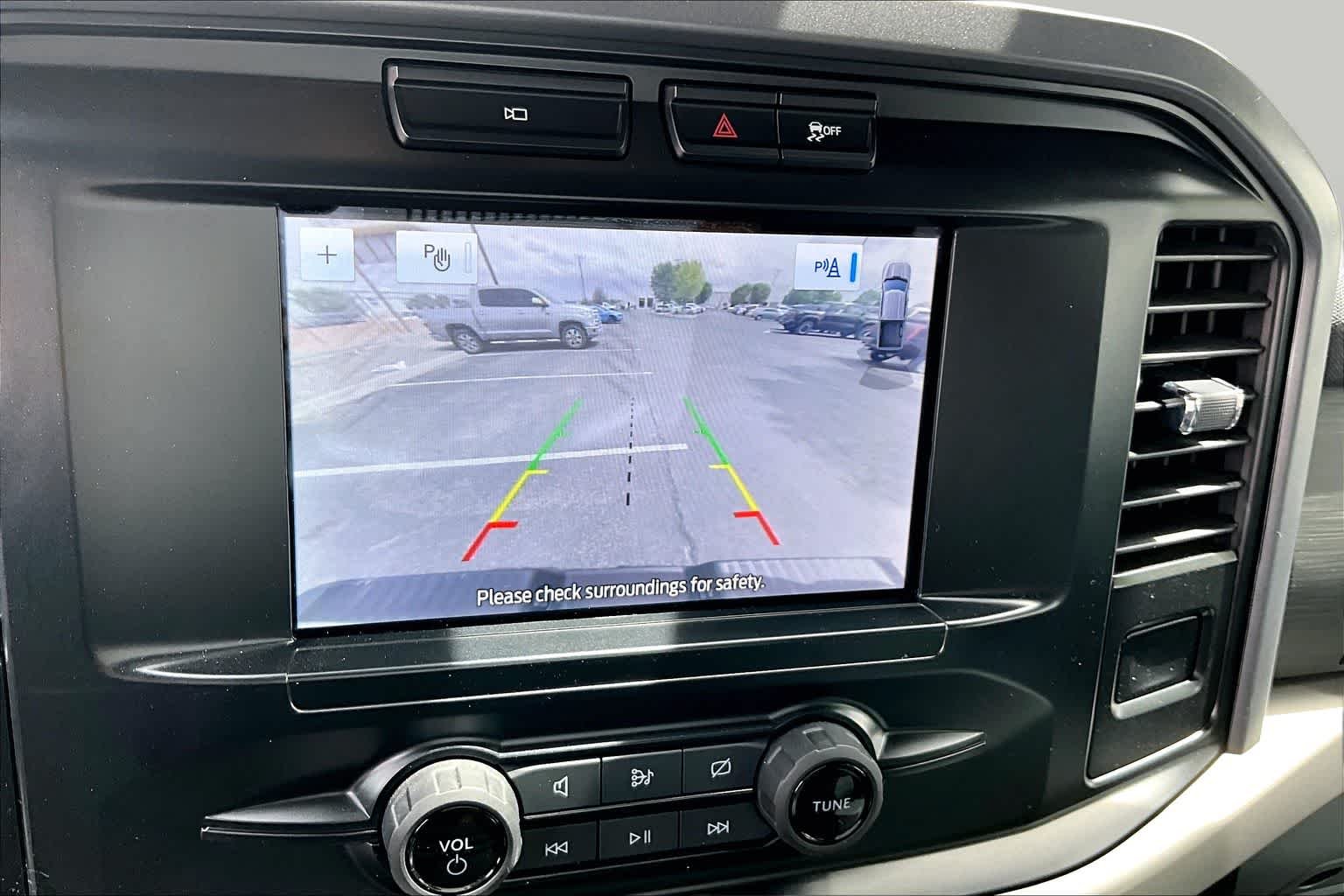 Used 2023 Avalanche Ford XLT image 28