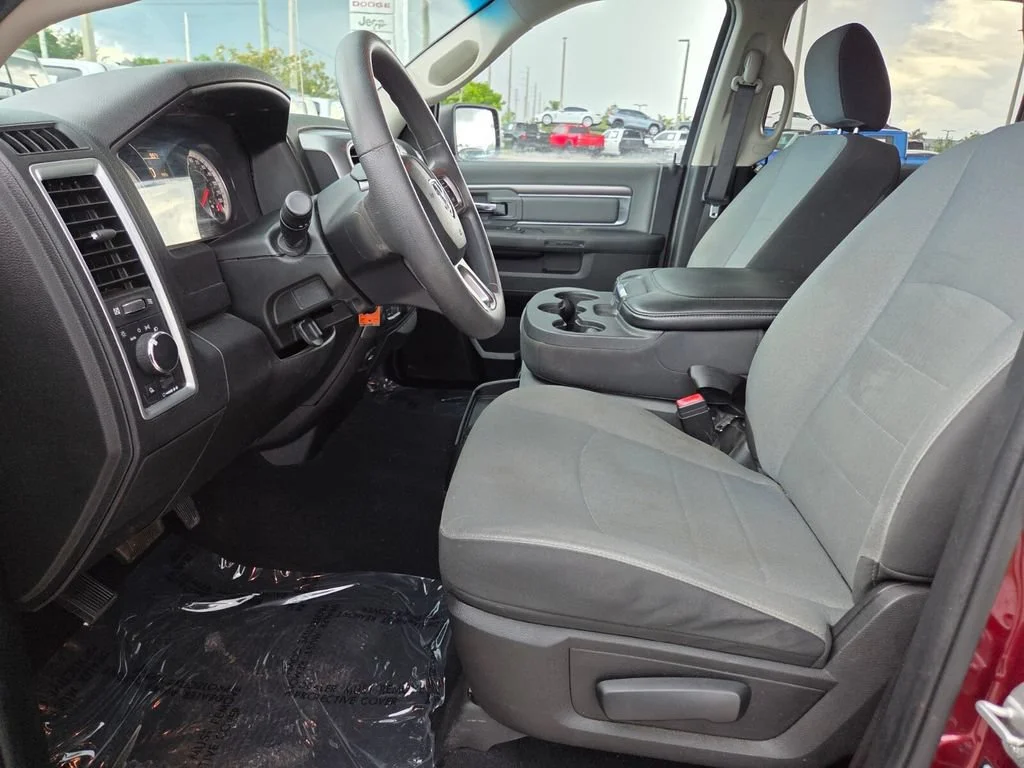Used 2021 Delmonico Red Pearlcoat Ram SLT image 27