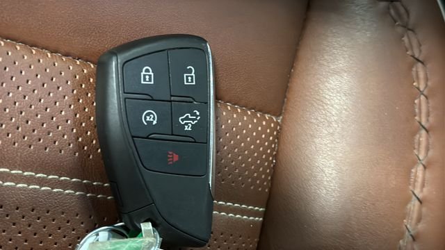 Used 2023 Onyx Black GMC Denali Ultimate image 47