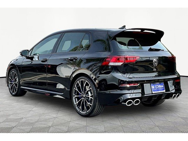 New 2026 Mythos Black Metallic Volkswagen 2.0T image 4