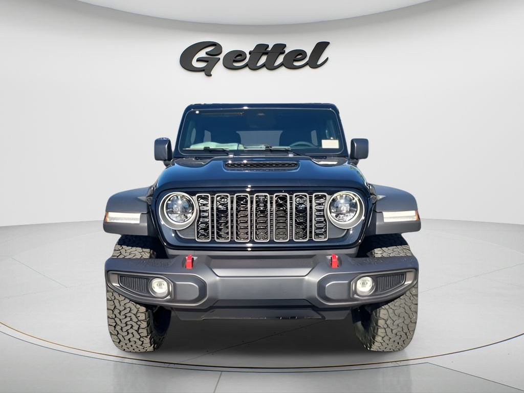 New 2026 Black Clear-Coat Exterior Paint Jeep Rubicon image 3