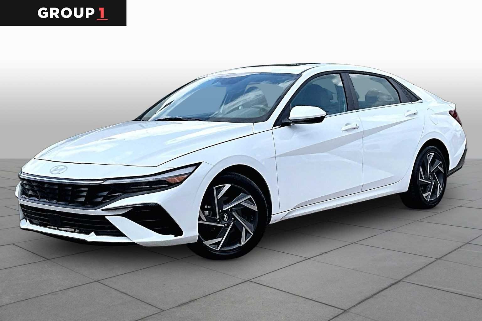 Pre-Owned 2025 Hyundai Elantra SEL Convenience
