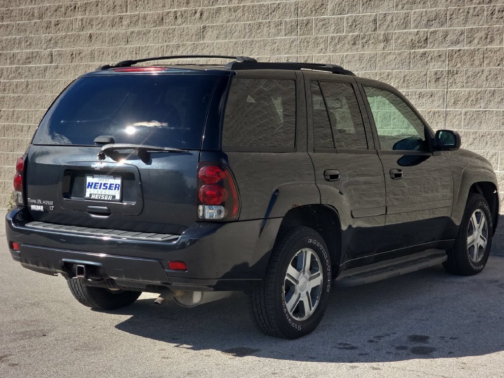Used 2009 Black Chevrolet LT image 13