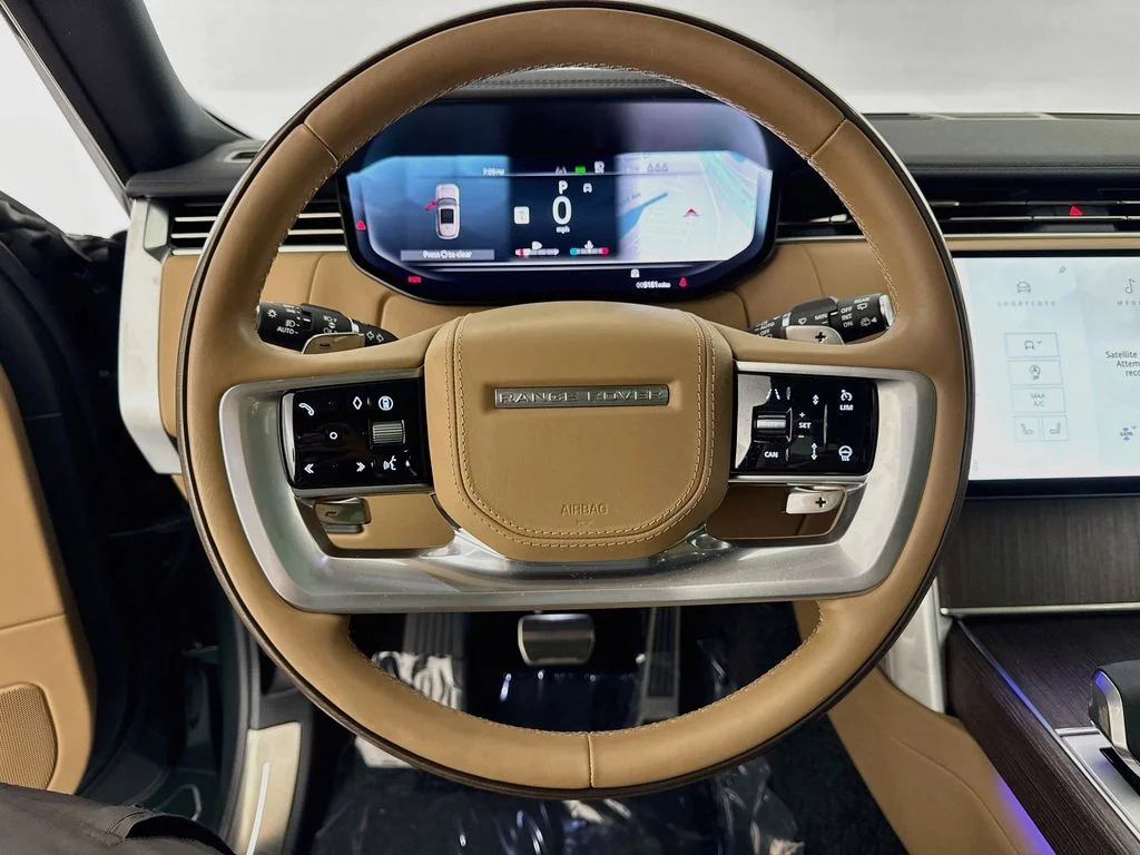 Used 2026 Green Land Rover SE image 11
