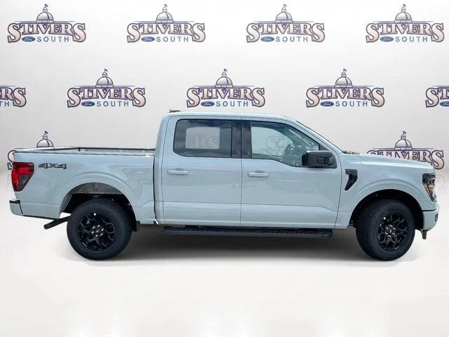 New 2026 Avalanche Ford XLT image 2