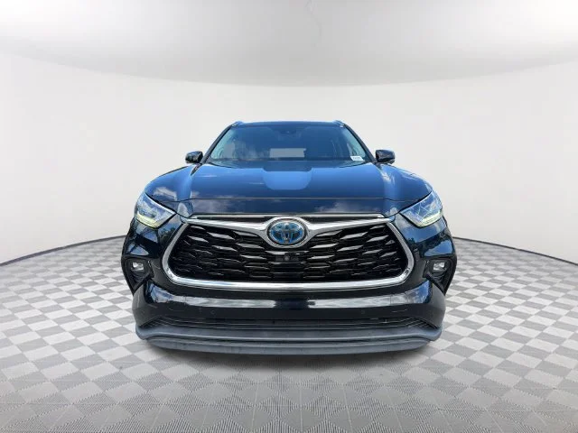 Used 2021 Black Toyota Hybrid Platinum image 2