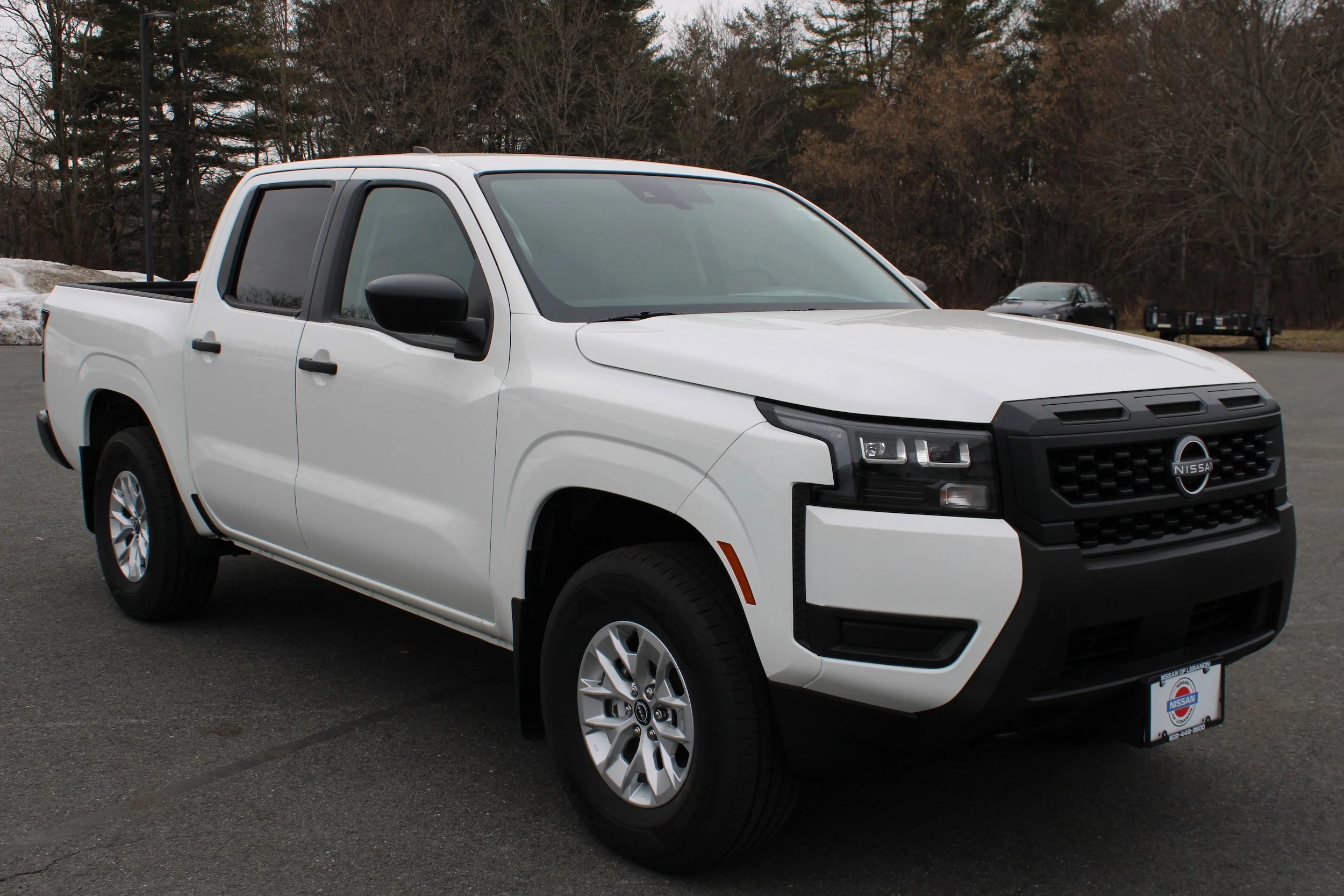 New 2026 Glacier White Nissan Crew Cab S image 4