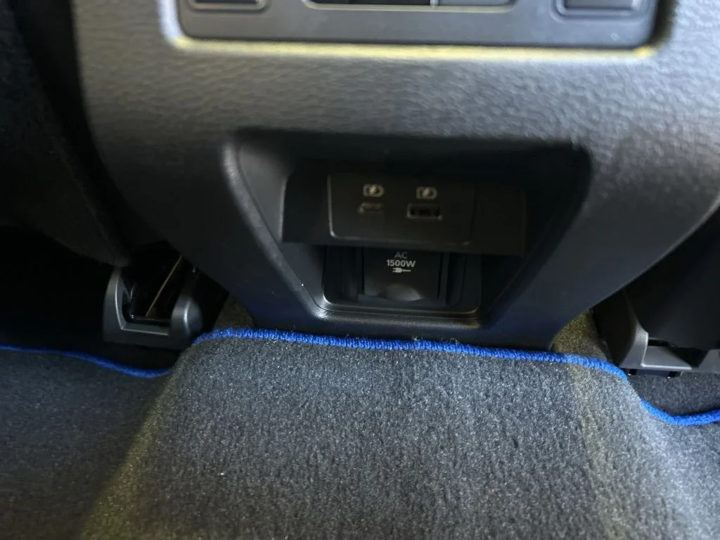 2025 Mitsubishi Outlander Plug-in Hybrid SEL Black Edition - Photo 34