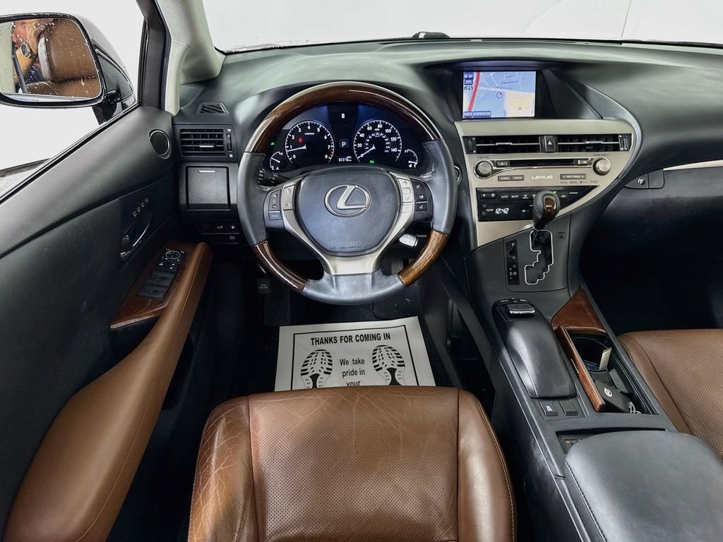 Used 2015 Obsidian Lexus Base image 5
