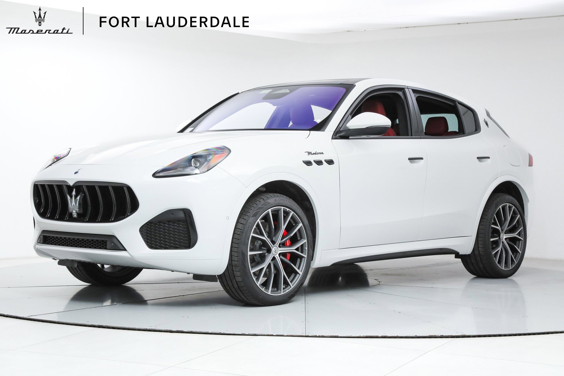 2026 Maserati Grecale Modena V6