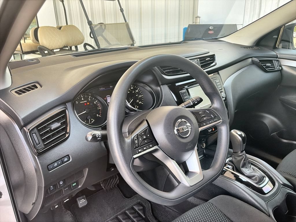 Used 2020 Silver Nissan S FWD Xtronic CVT image 10