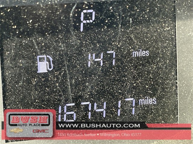 2017 Chevrolet Sonic LT photo 2