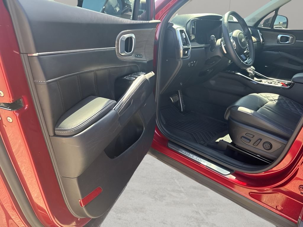 2023 Kia Sorento SX Prestige - Photo 11