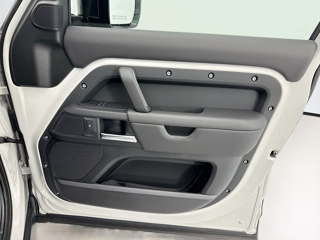 New 2026 Borasco Grey Land Rover X-Dynamic SE image 24