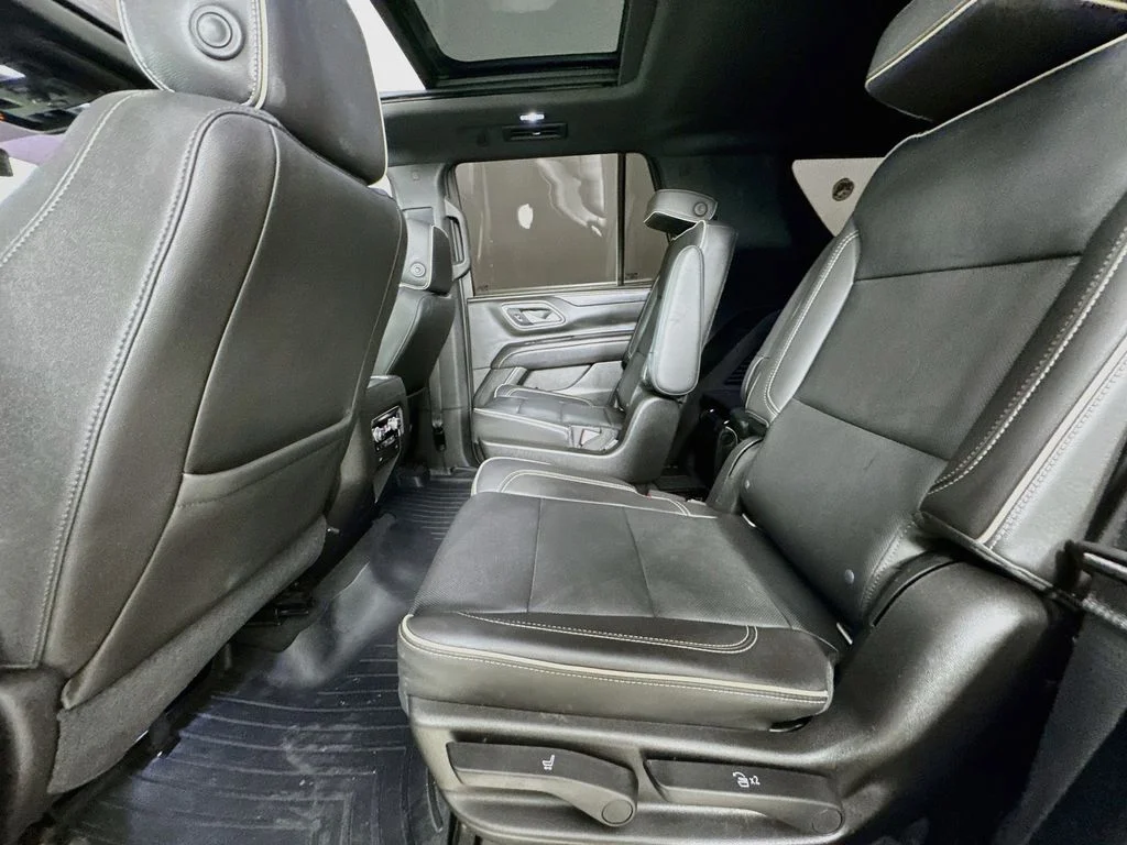 Used 2021 Satin Steel Metallic GMC SLT image 31