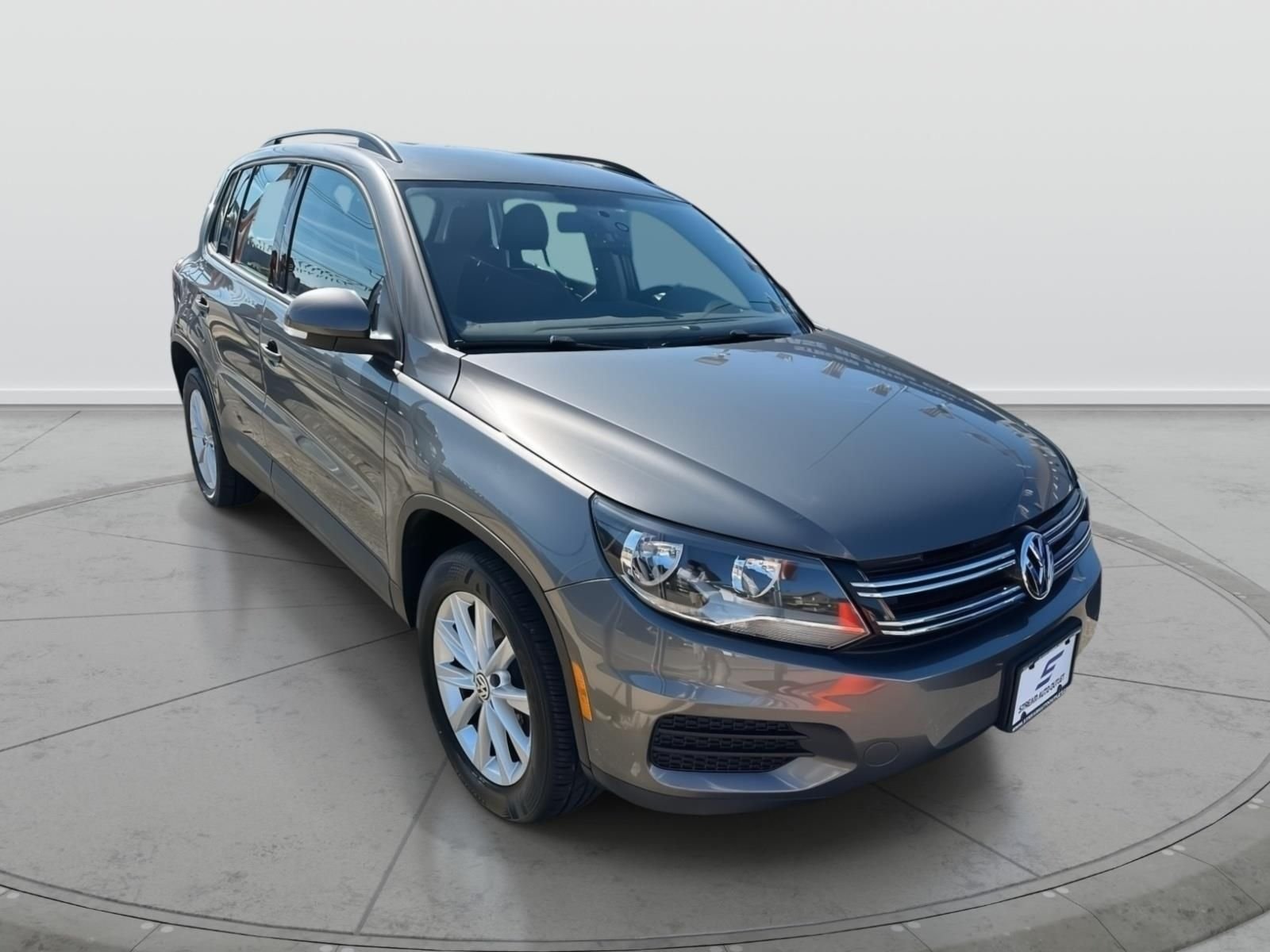 2018 Volkswagen Tiguan Limited Base