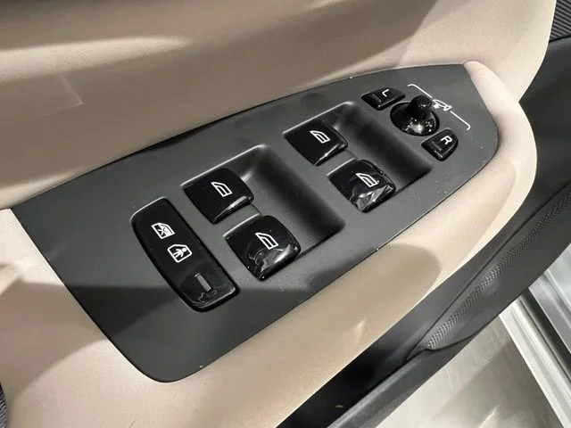 2026 Volvo XC90 Core - Photo 11
