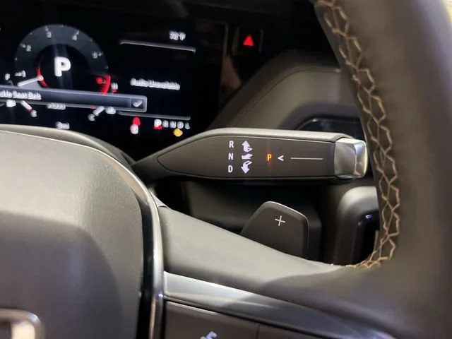 2026 GMC Yukon AT4 - Photo 15