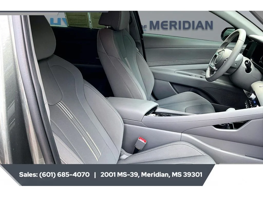 Used 2026 Amazon Gray Hyundai SEL Sport Premium image 6