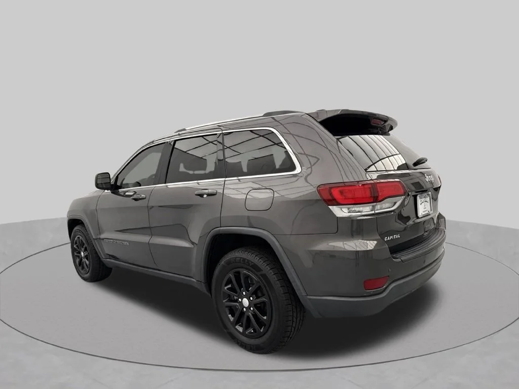 2021 Jeep Grand Cherokee LAREDO E SUV Slide 3