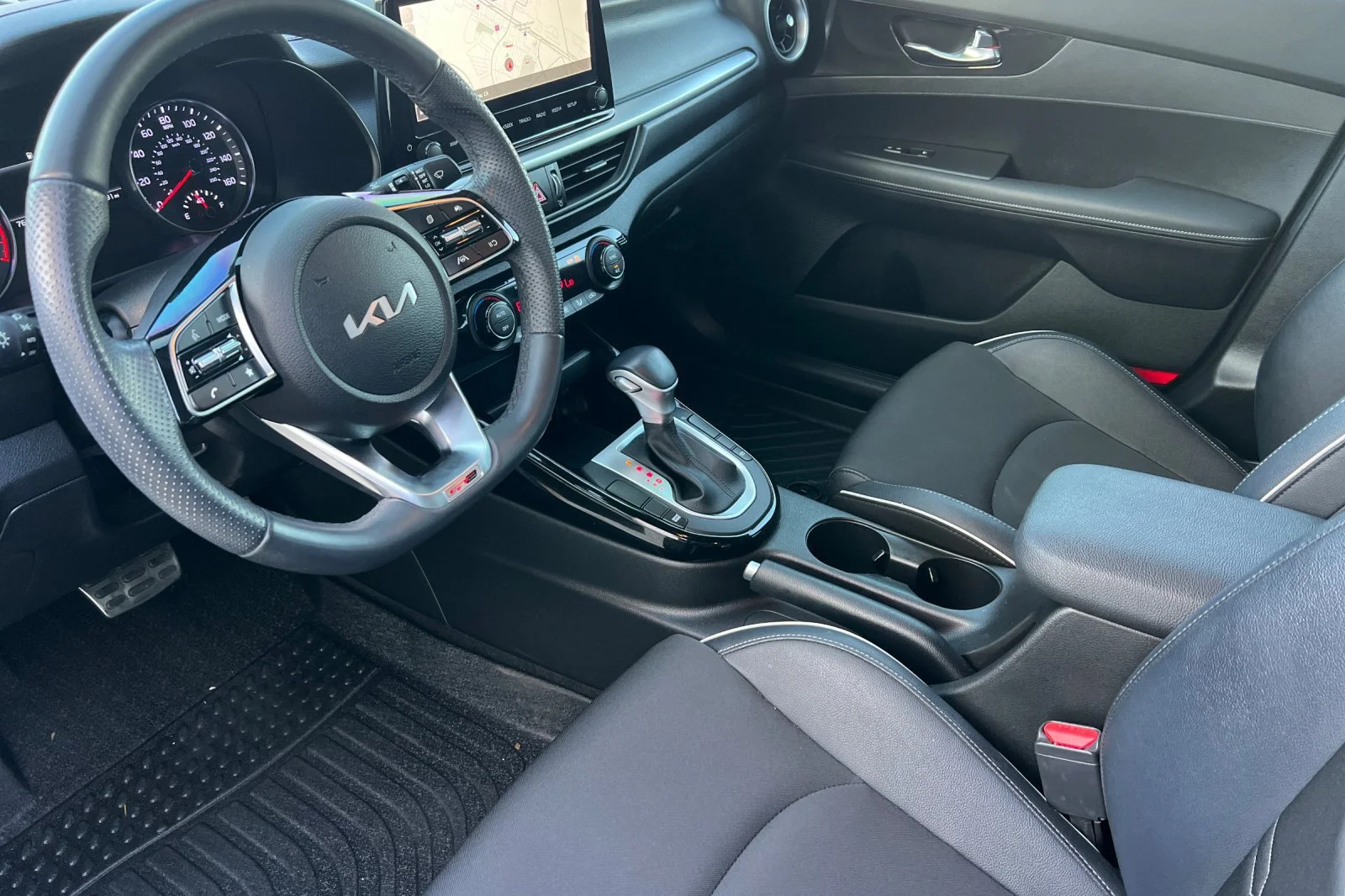 Used 2023 Grey Kia GT-Line image 10