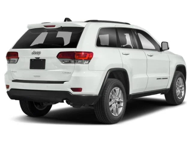 Used 2019 Diamond Black Crystal Pearlcoat Jeep Laredo E image 3