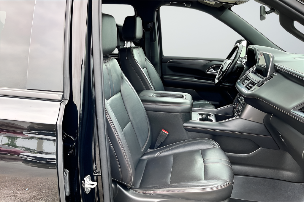 Used 2021 Black Chevrolet RST image 26