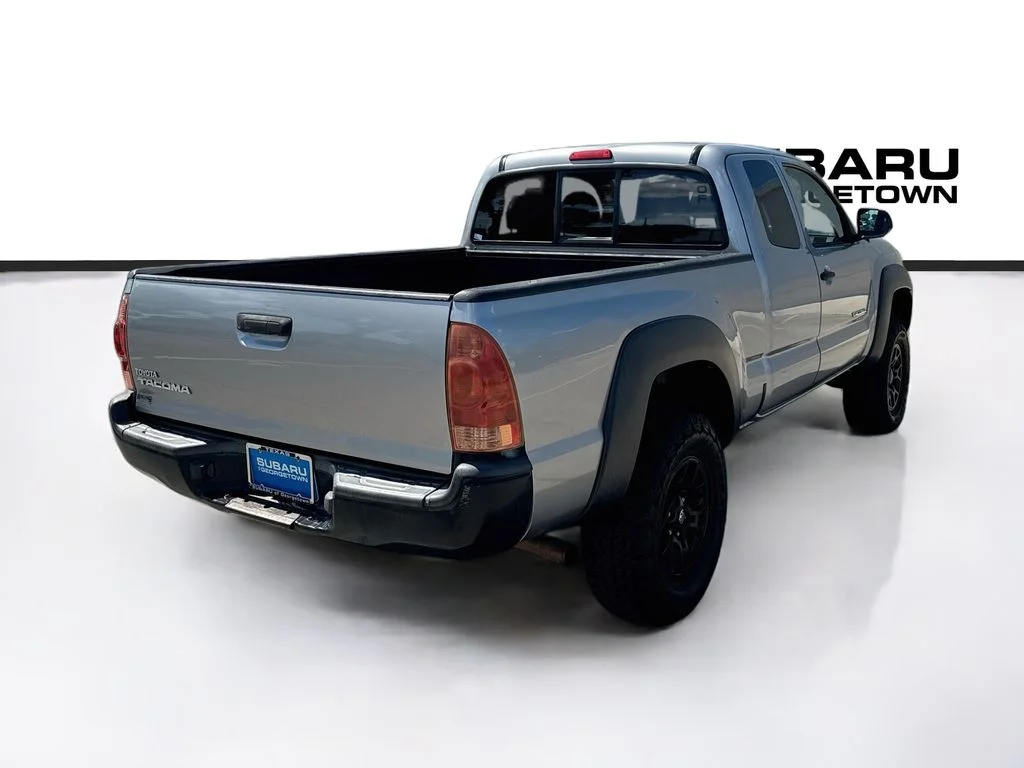 Used 2014 Silver Toyota Base image 7