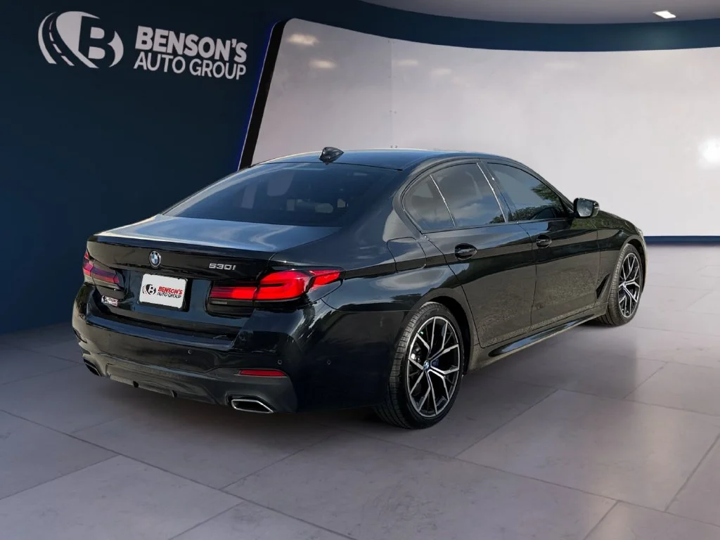 Used 2023 Black BMW 530i image 5