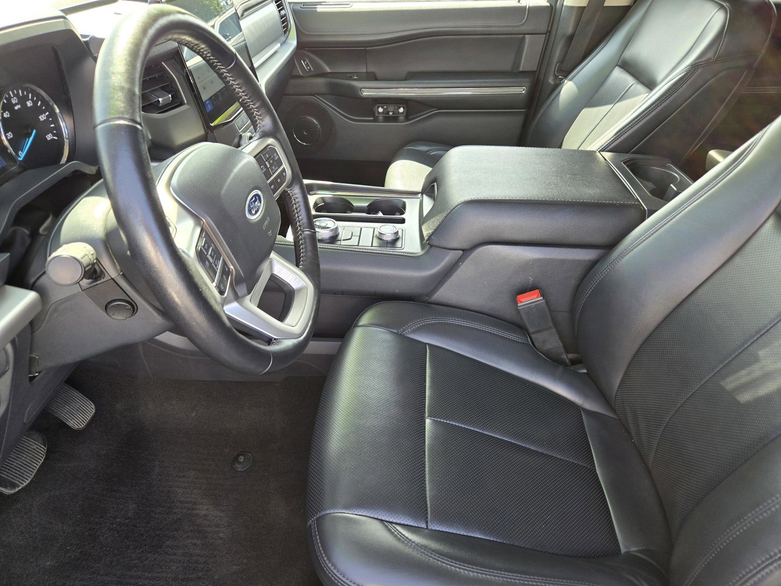 Certified Used 2024 Silver Ford XLT image 17