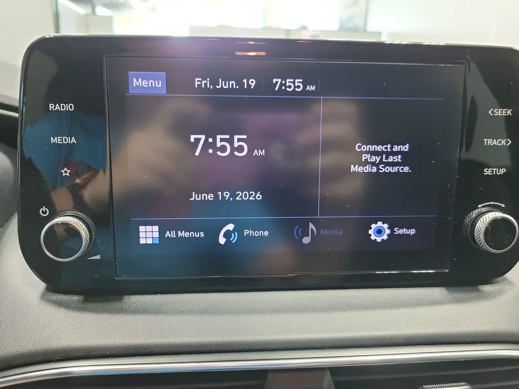 Certified Used 2021 Gray Hyundai SE image 34