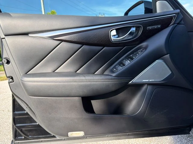 Used 2024 Black INFINITI SENSORY image 19
