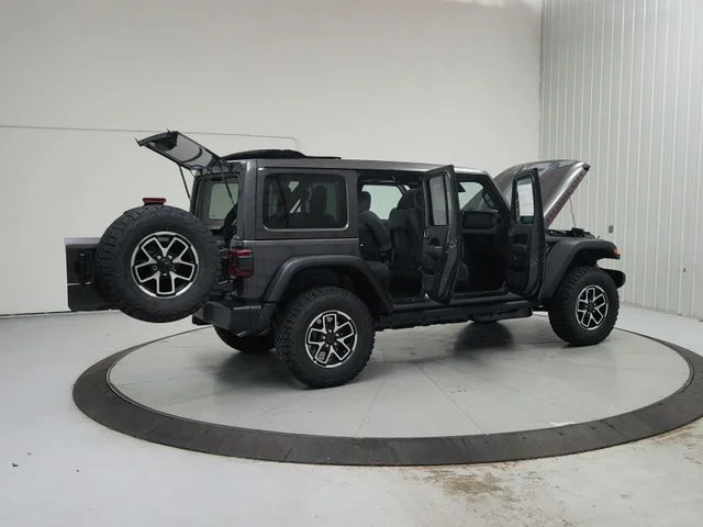 New 2026 Granite Crystal Metallic Clearcoat Jeep Rubicon image 15