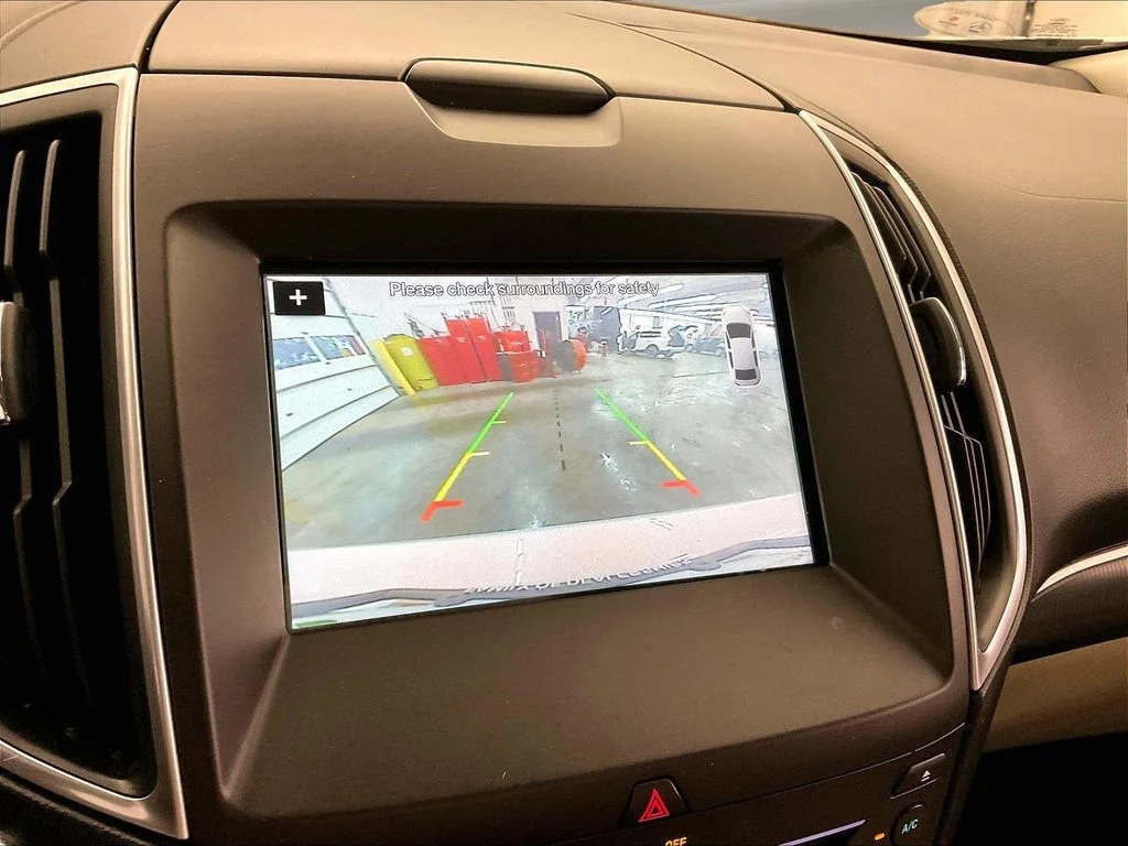 Used 2016 White Ford Titanium image 25
