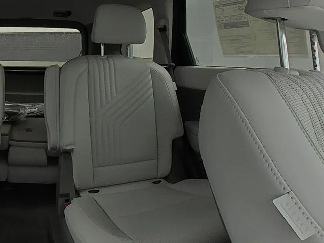 New 2026 Blue Hyundai SEL Premium image 39