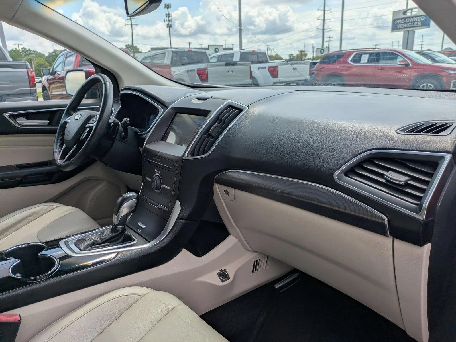 Used 2016 Ruby Red Metallic Tinted Clearcoat Ford Titanium image 36