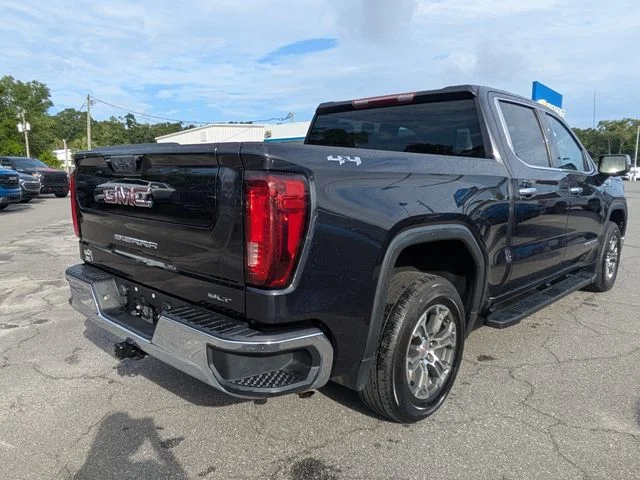 Used 2024 Silver GMC SLT image 4