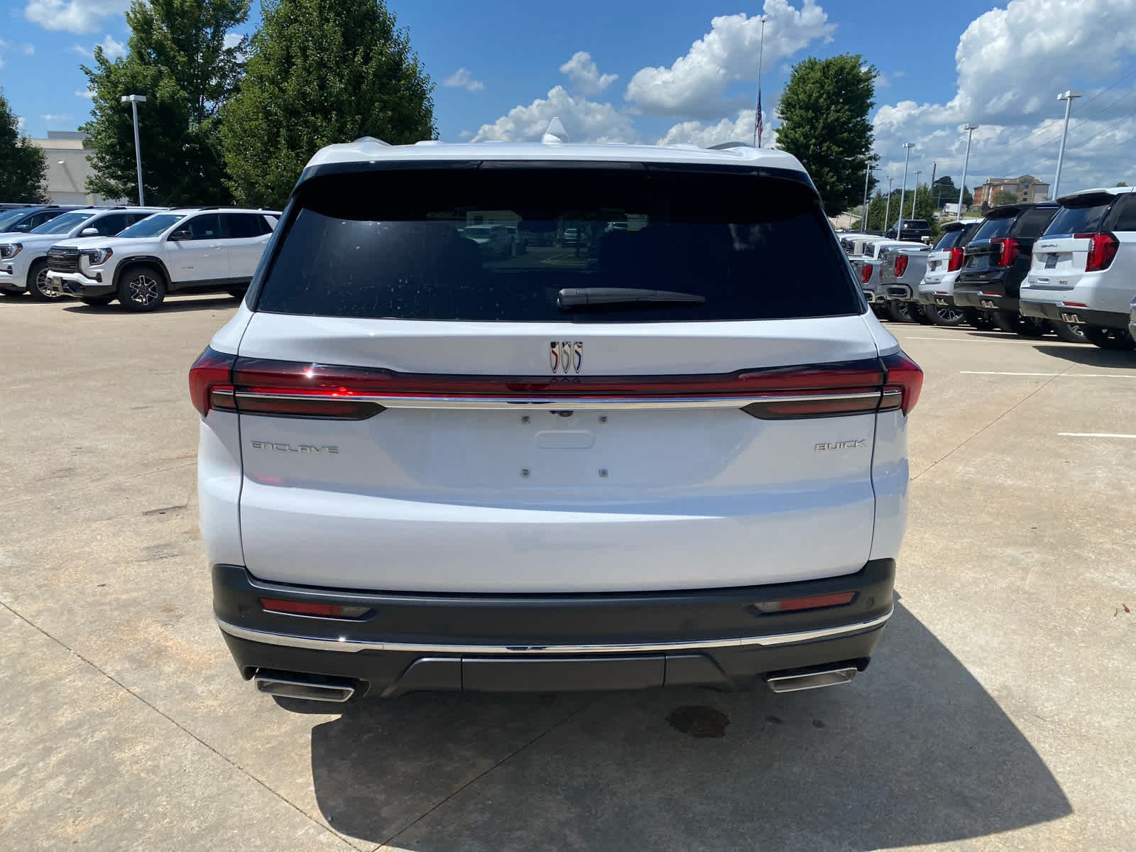 New 2026 Summit White Buick Preferred image 4
